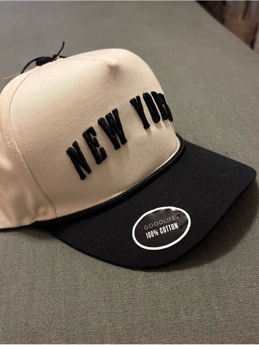 Goodlife New York Two-Tone Cotton Cap - Cream & Black